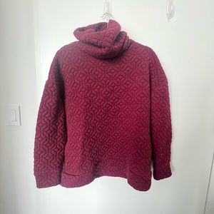 Turtleneck Gap Sweatshirt